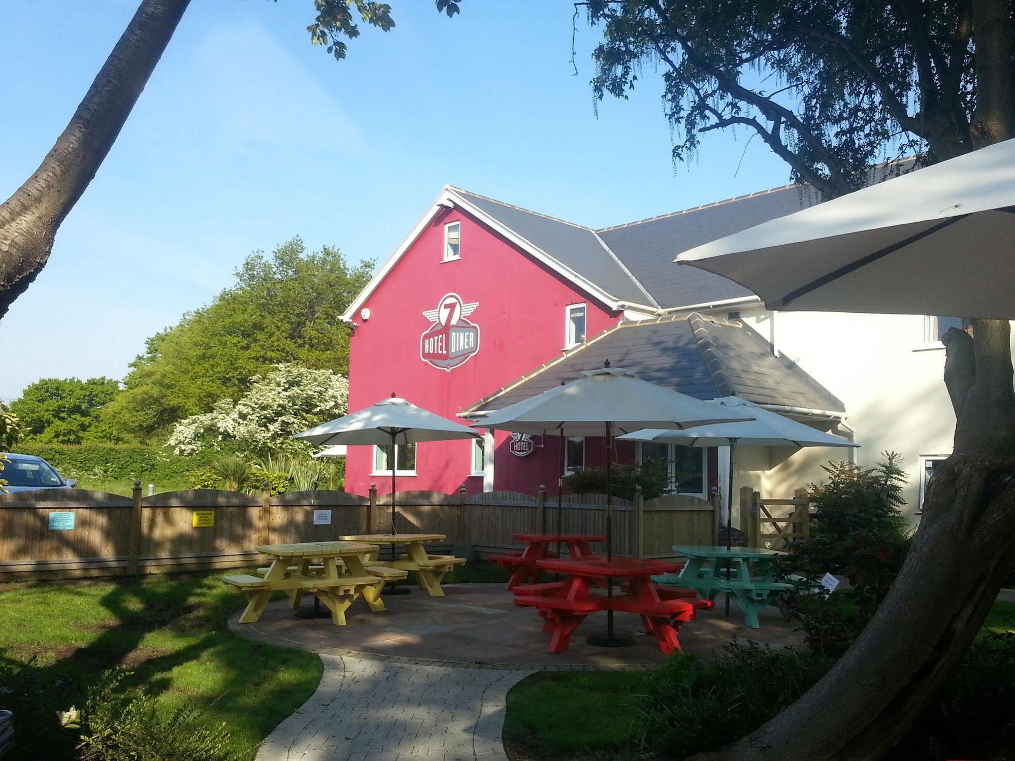 7Hotel Diner Halstead  Exterior foto